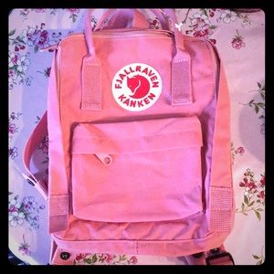 Pink Mini Kanken